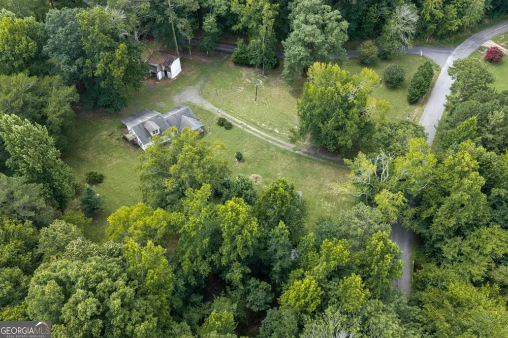 435 Hampton RD Cedartown, GA 30125
