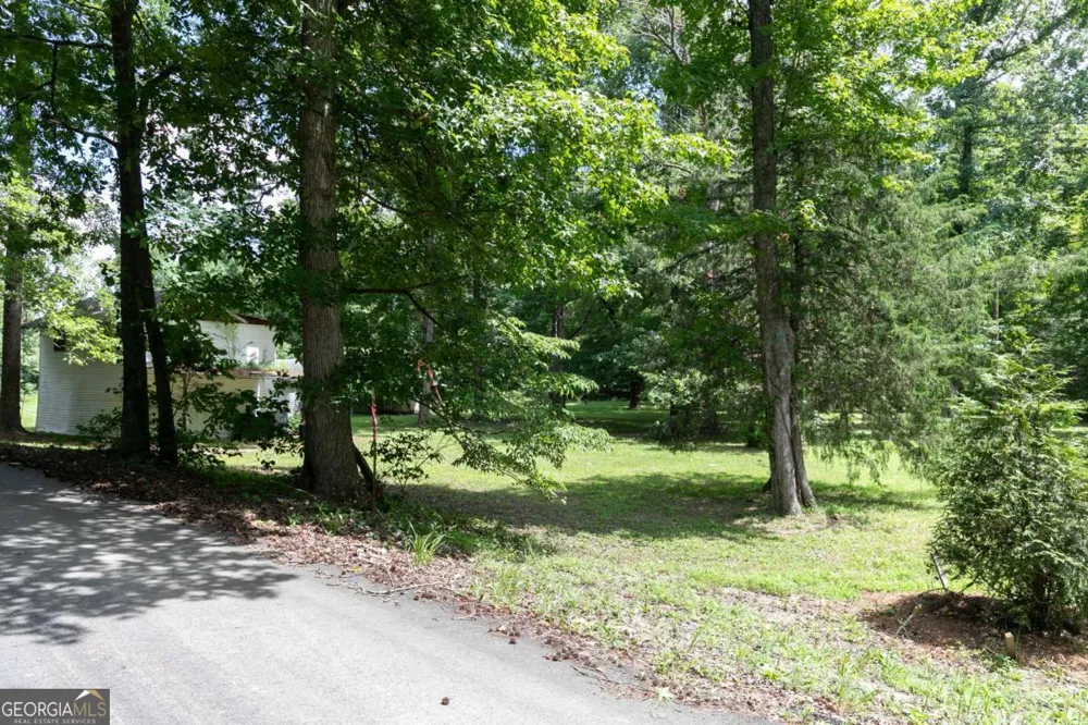 435 Hampton RD Cedartown, GA 30125