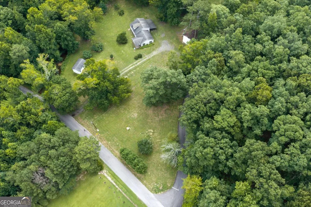435 Hampton RD Cedartown, GA 30125