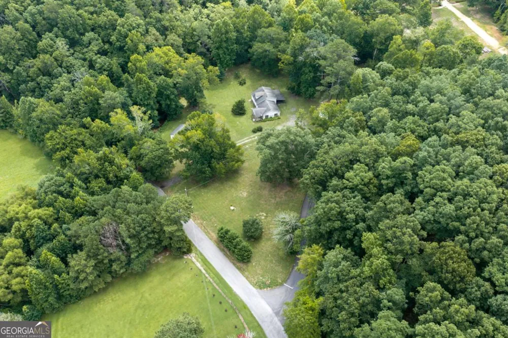 435 Hampton RD Cedartown, GA 30125