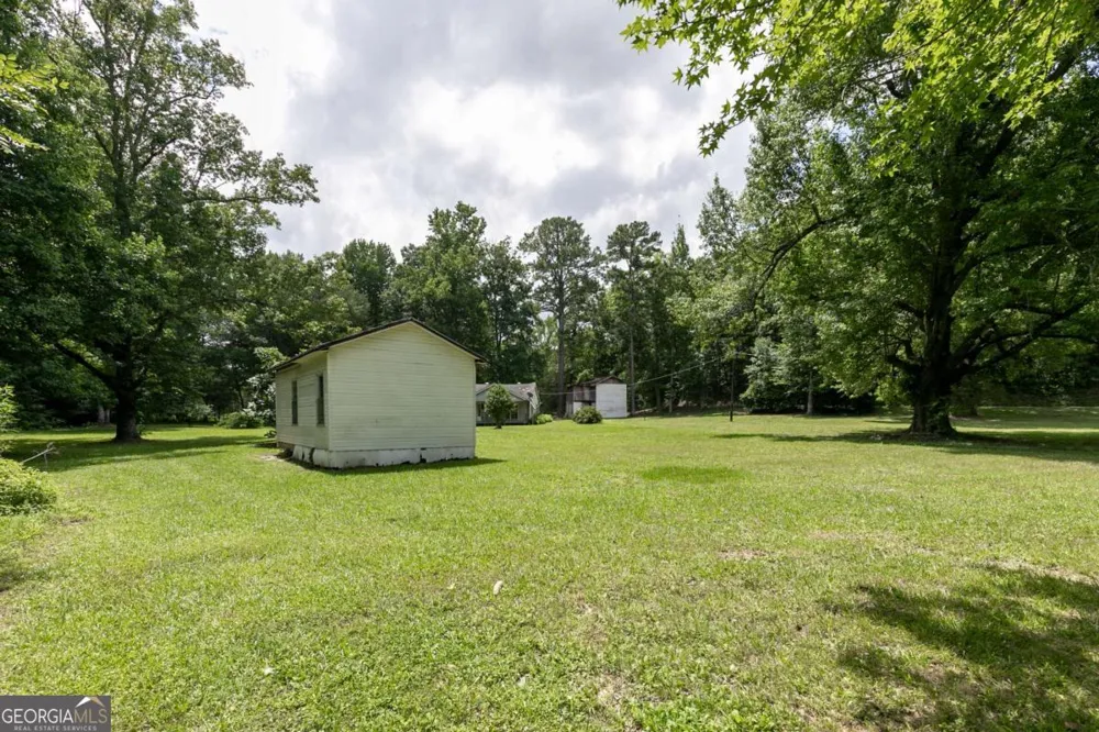 435 Hampton RD Cedartown, GA 30125
