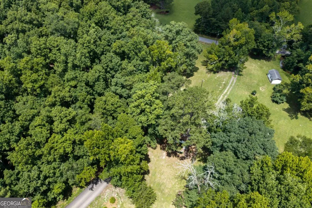 435 Hampton RD Cedartown, GA 30125