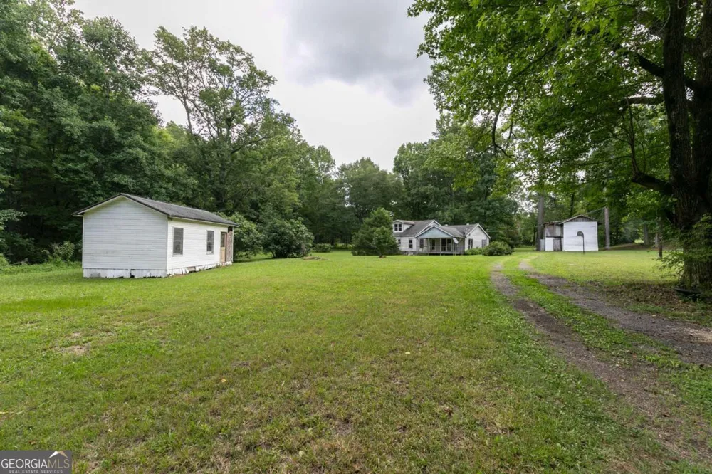 435 Hampton RD Cedartown, GA 30125