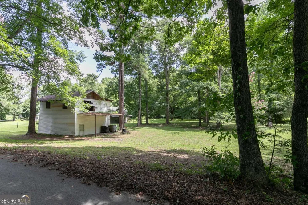 435 Hampton RD Cedartown, GA 30125