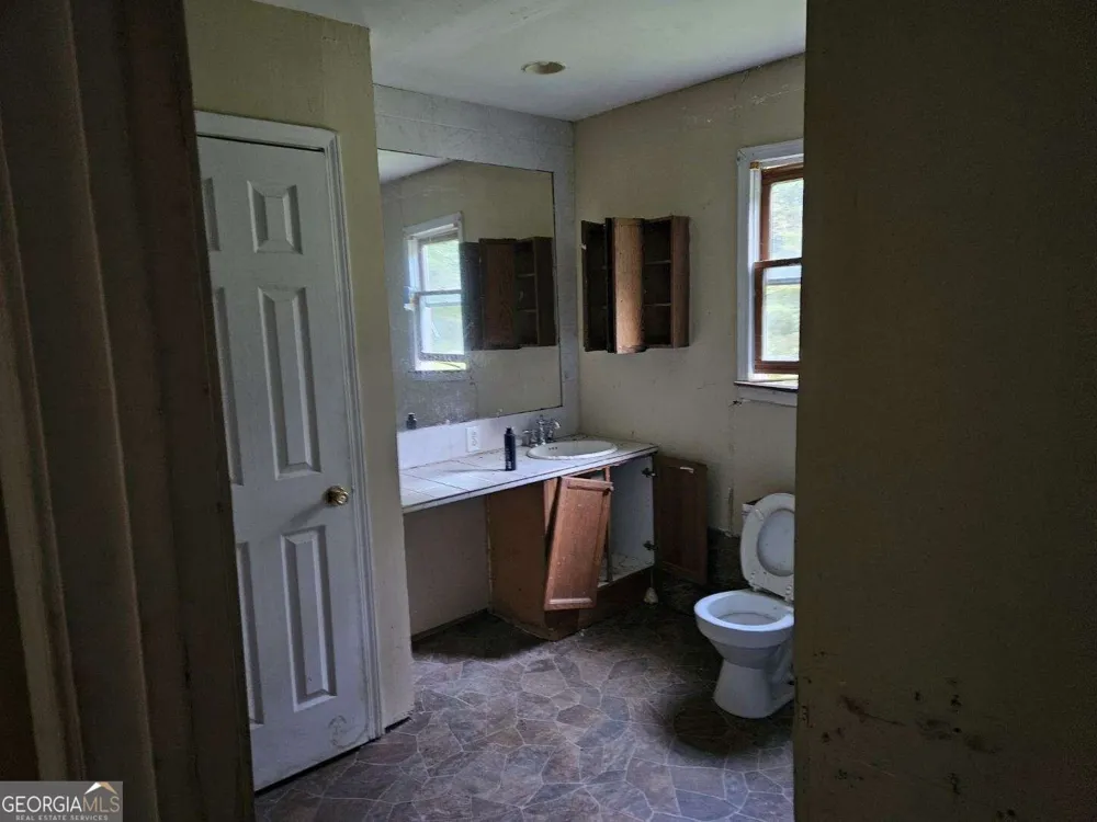 435 Hampton RD Cedartown, GA 30125