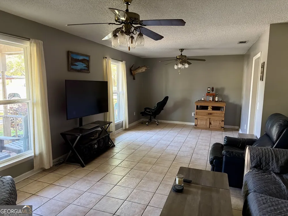 212 Palmetto ST St. Marys, GA 31558