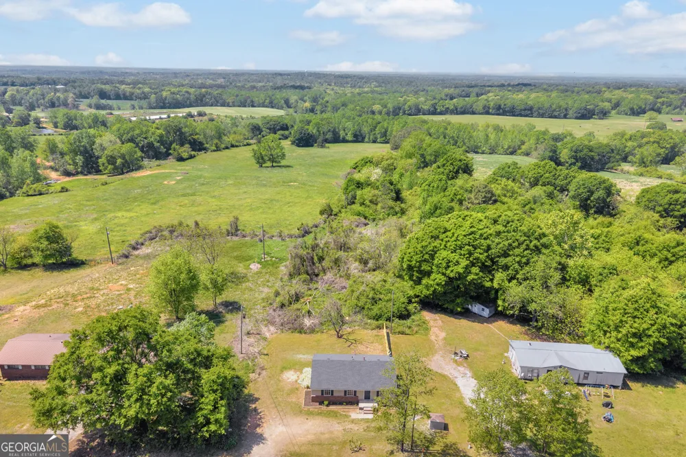 3871 Highway 17 Canon, GA 30520