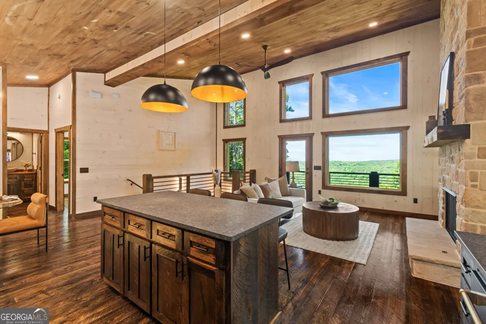 4739 Big Ridge RD Talking Rock, GA 30175