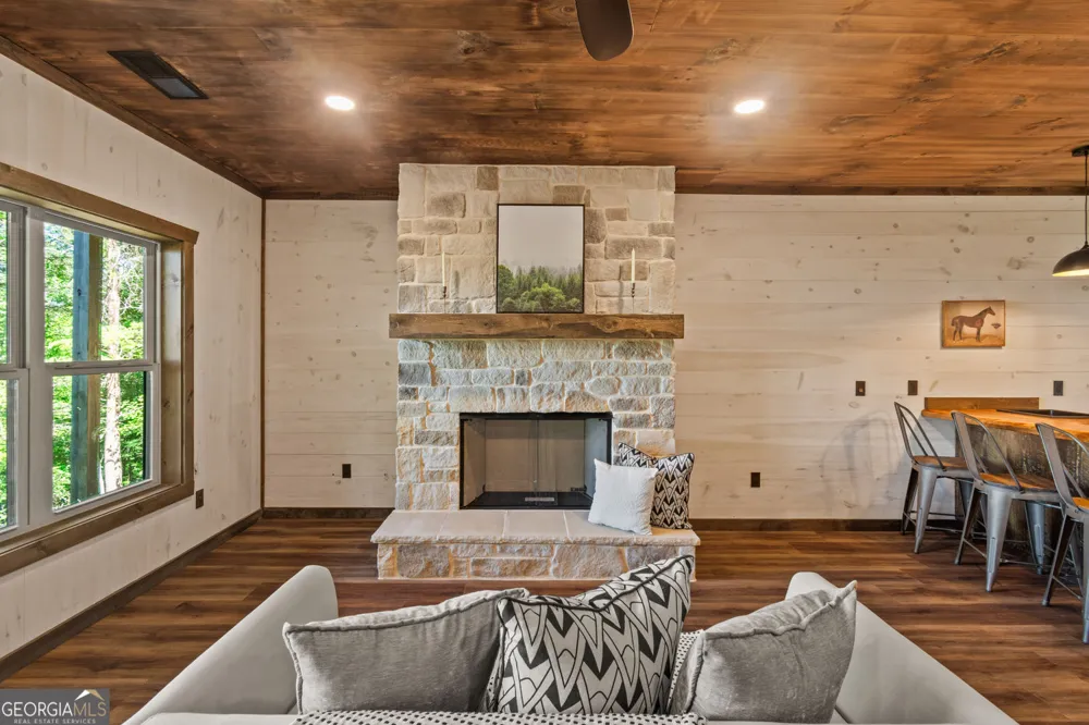 4739 Big Ridge RD Talking Rock, GA 30175