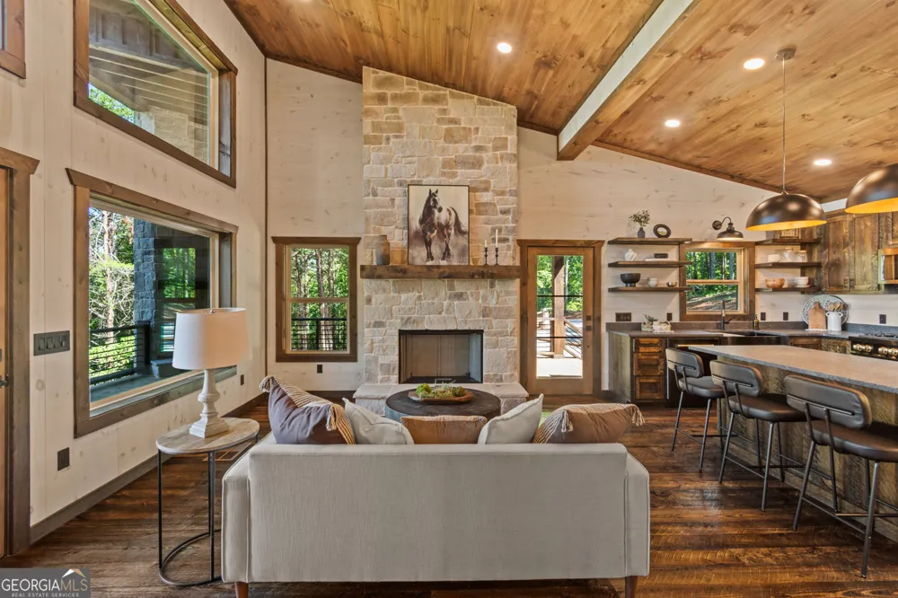 4739 Big Ridge RD Talking Rock, GA 30175