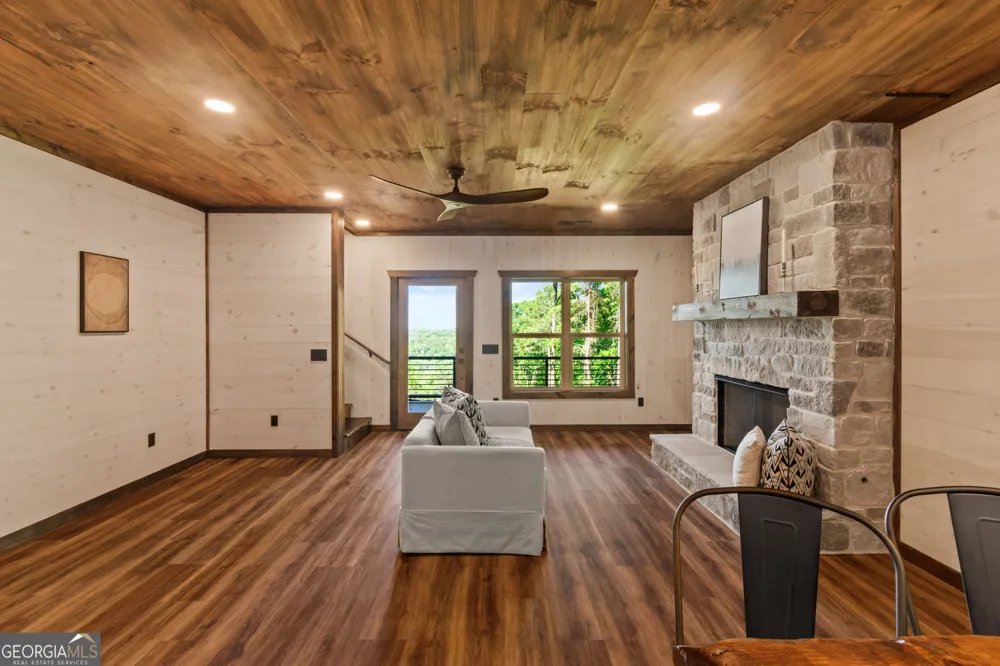 4739 Big Ridge RD Talking Rock, GA 30175