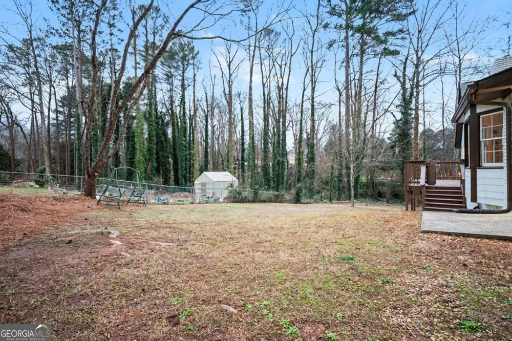 5464 Breathitt DR SW Lilburn, GA 30047