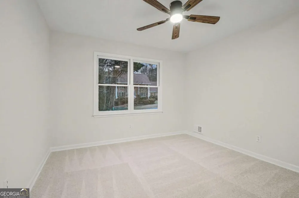 5464 Breathitt DR SW Lilburn, GA 30047