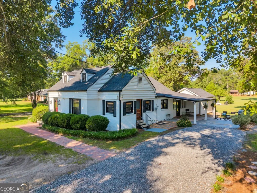 613 N 3rd ST Vienna, GA 31092