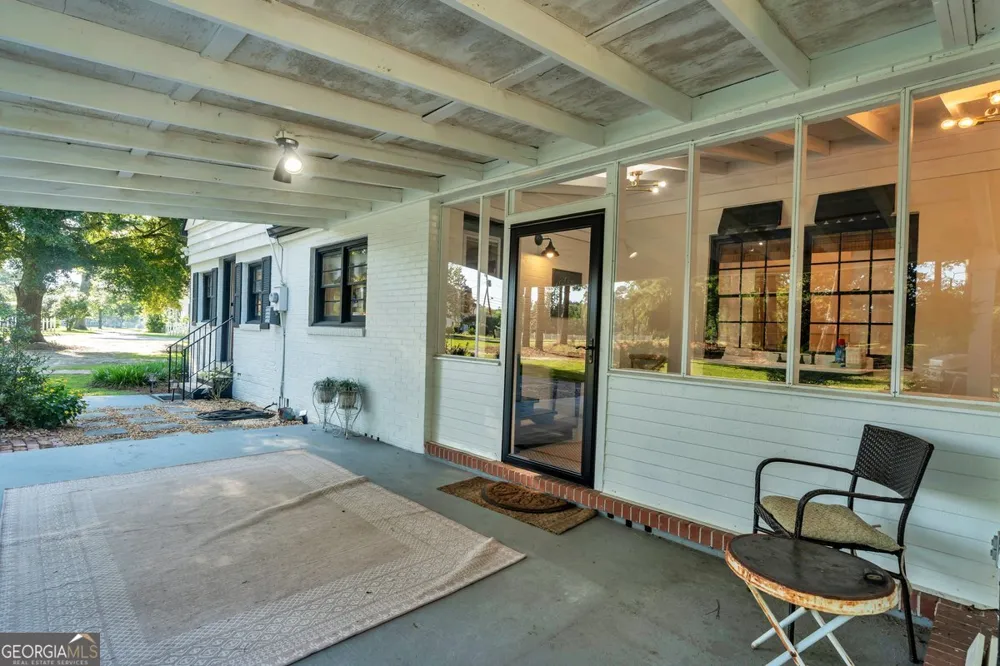 613 N 3rd ST Vienna, GA 31092