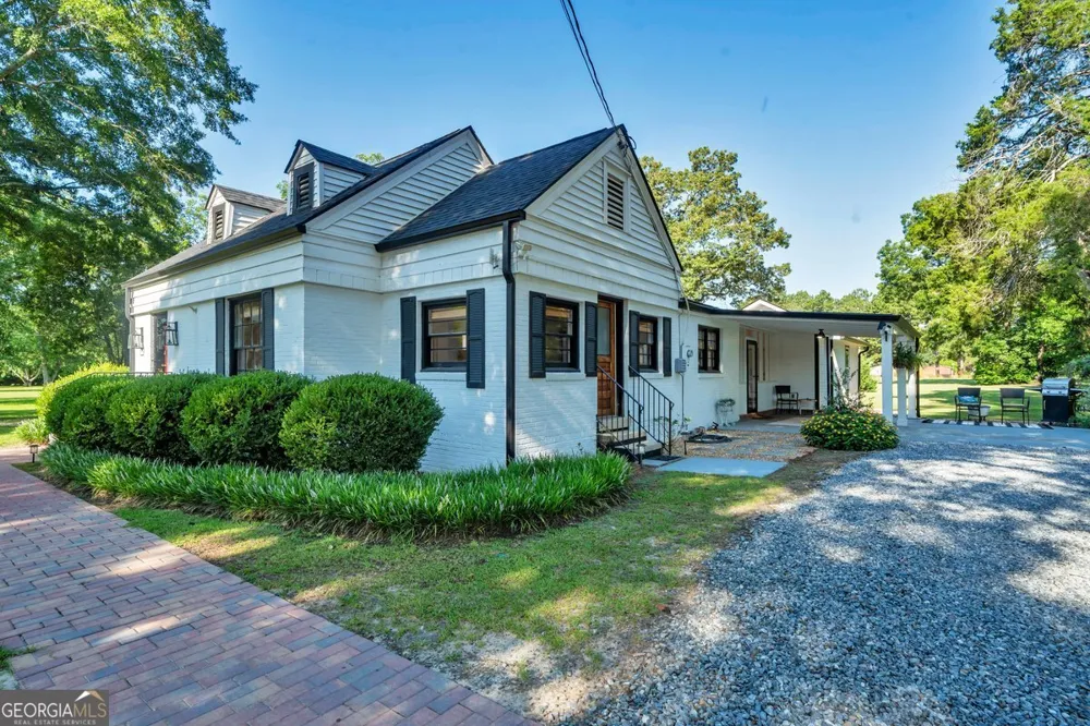 613 N 3rd ST Vienna, GA 31092