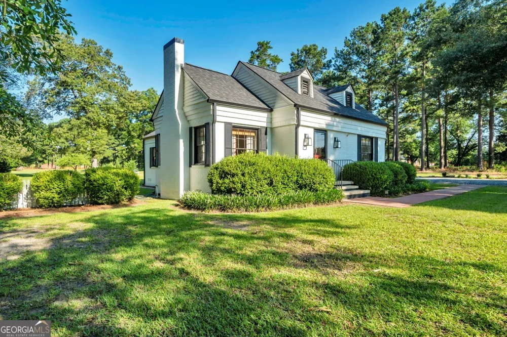 613 N 3rd ST Vienna, GA 31092