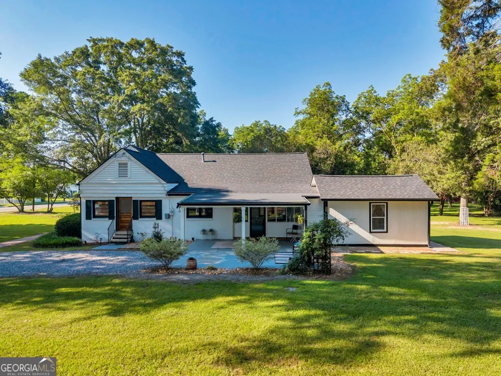 613 N 3rd ST Vienna, GA 31092