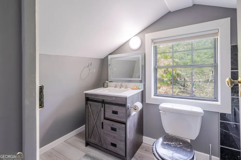 124 Candy Man Dahlonega, GA 30533