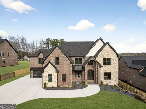 405 Thunder RD