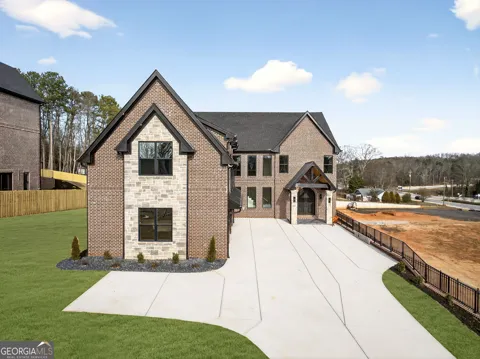 403 Thunder RD