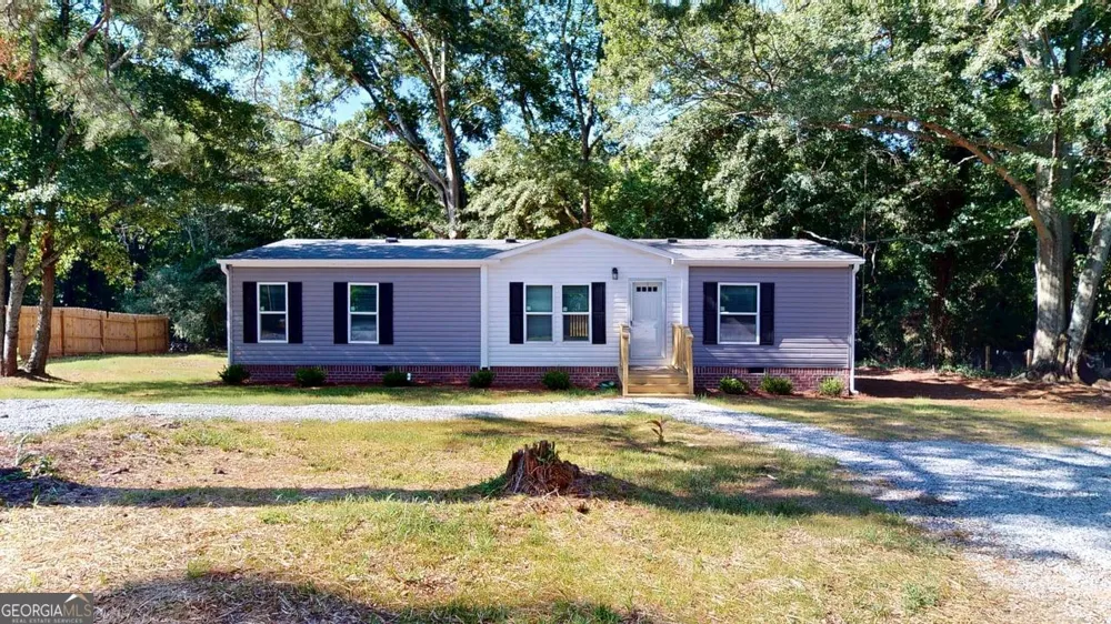 69 Angel ST Bethlehem, GA 30620