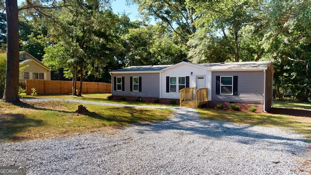 69 Angel ST Bethlehem, GA 30620