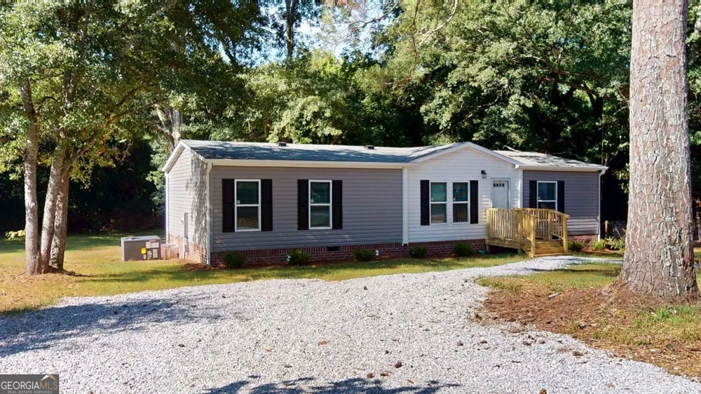 69 Angel ST Bethlehem, GA 30620