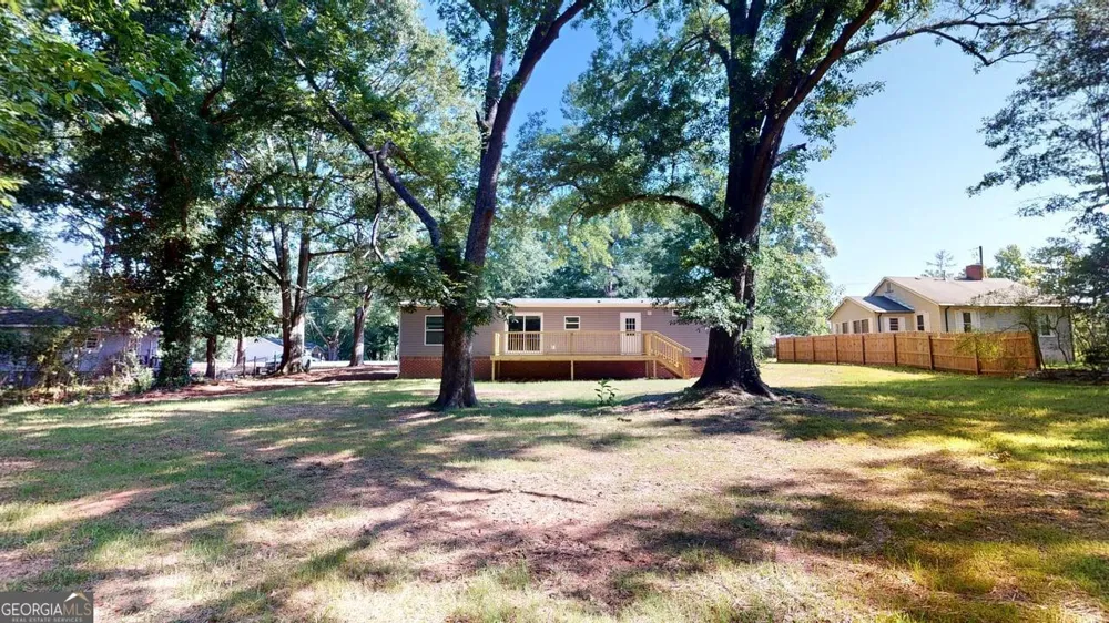 69 Angel ST Bethlehem, GA 30620
