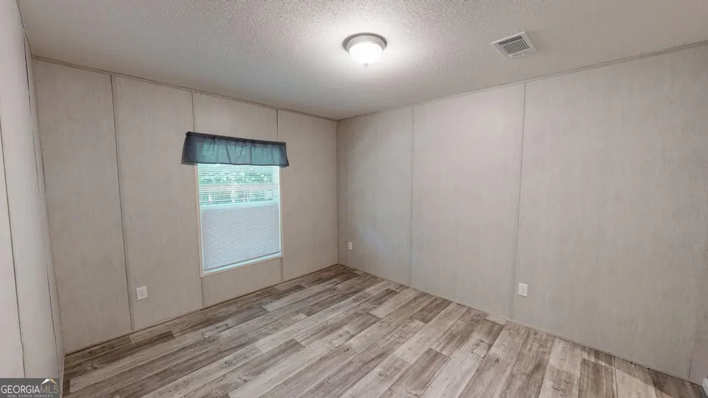 69 Angel ST Bethlehem, GA 30620