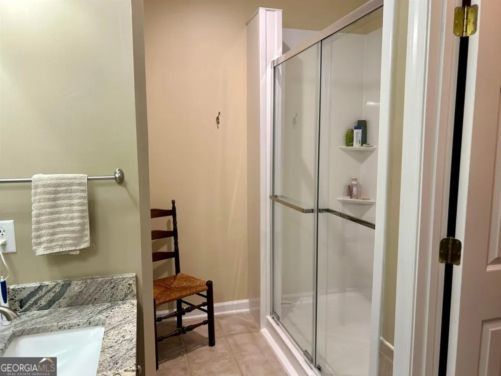 171 H Farriers LN Eatonton, GA 31024
