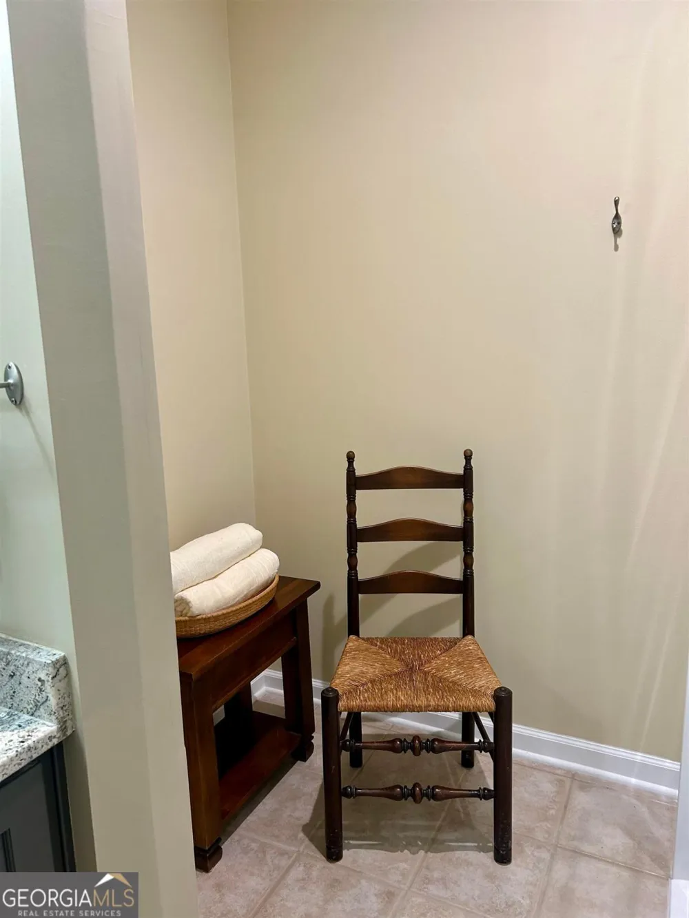 171 H Farriers LN Eatonton, GA 31024