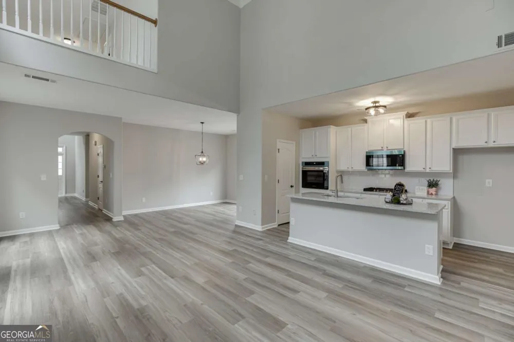 3941 Lake Pass LN Suwanee, GA 30024