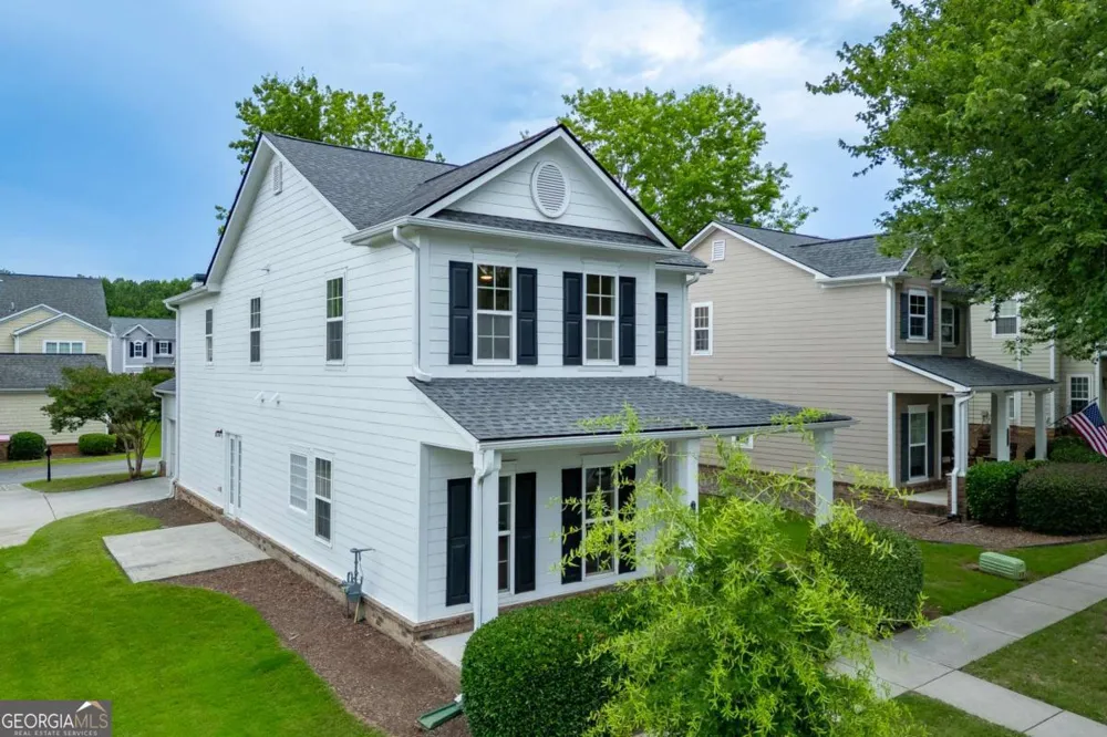 3941 Lake Pass LN Suwanee, GA 30024
