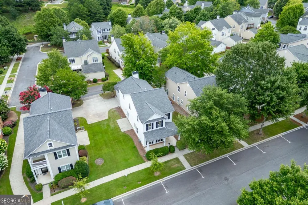 3941 Lake Pass LN Suwanee, GA 30024