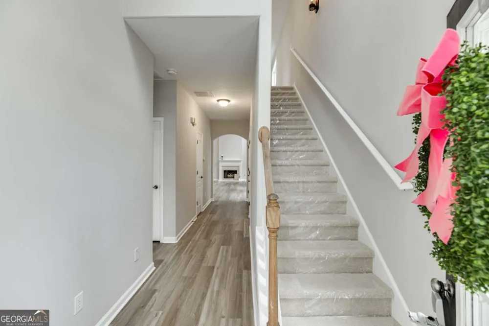 3941 Lake Pass LN Suwanee, GA 30024