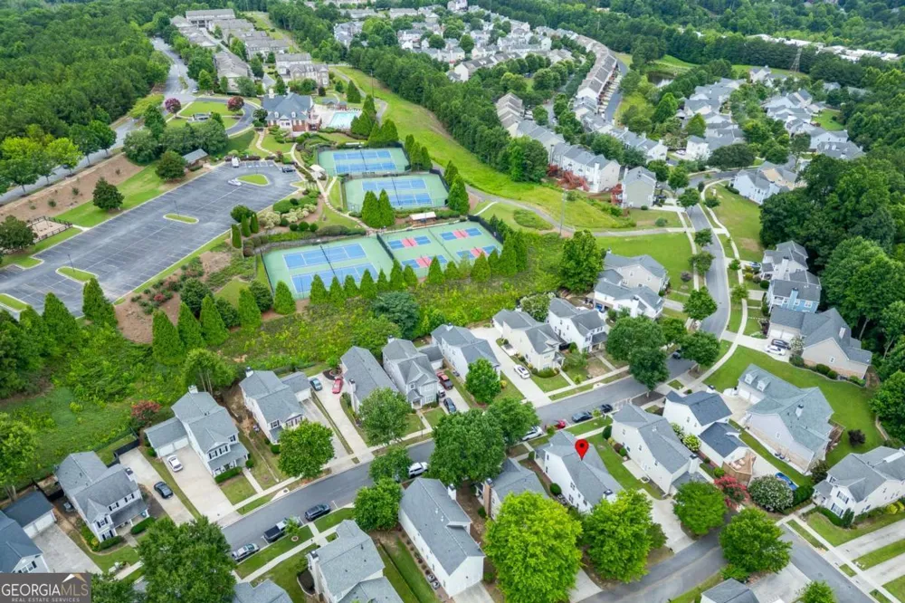 3941 Lake Pass LN Suwanee, GA 30024