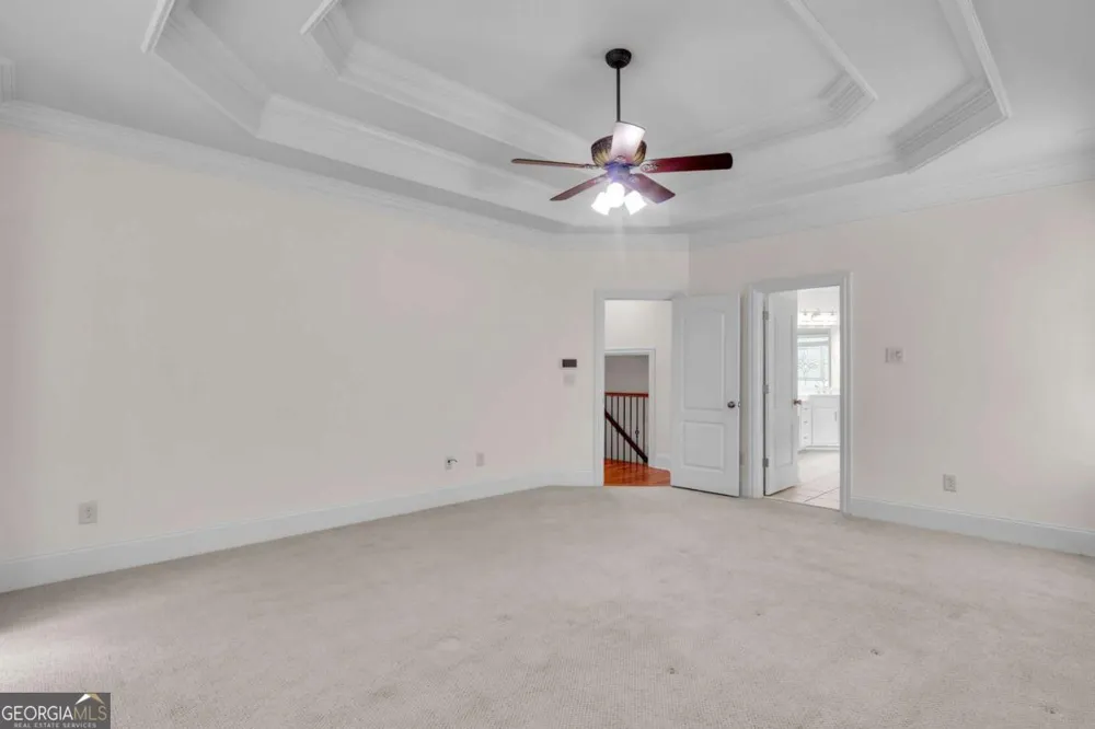 1020 Cranbrook Glen LN Snellville, GA 30078