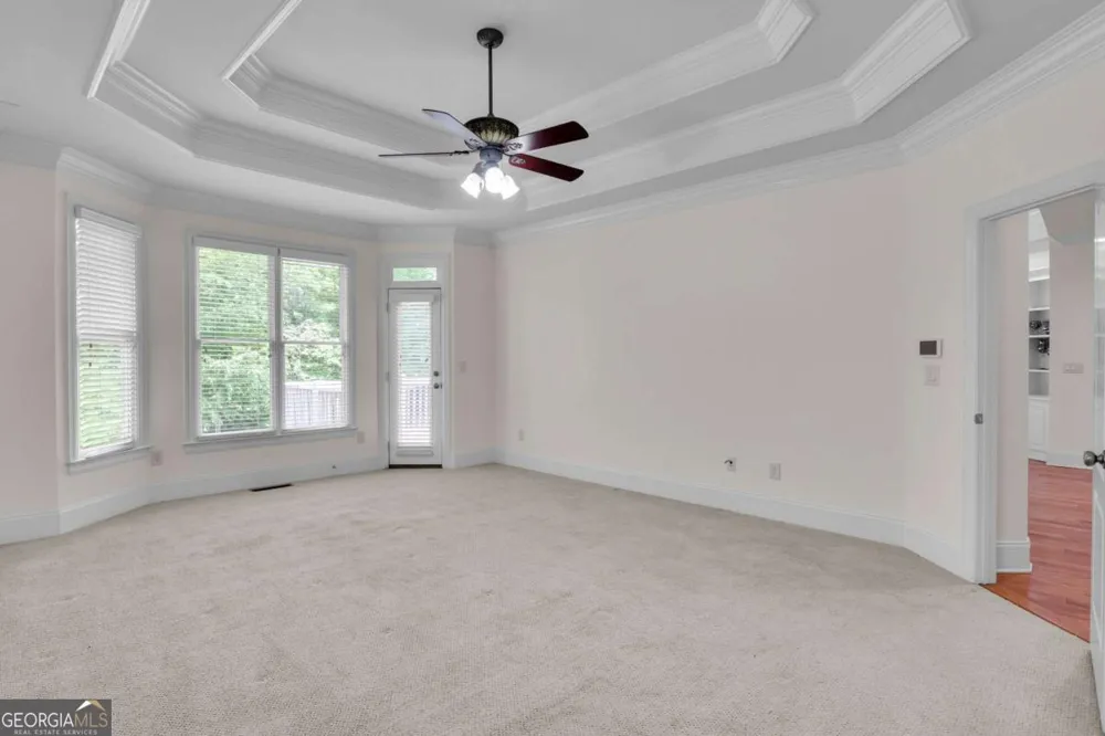 1020 Cranbrook Glen LN Snellville, GA 30078