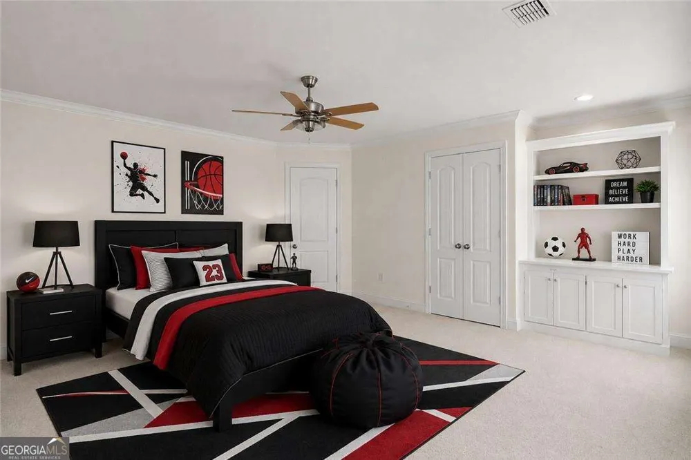 1020 Cranbrook Glen LN Snellville, GA 30078