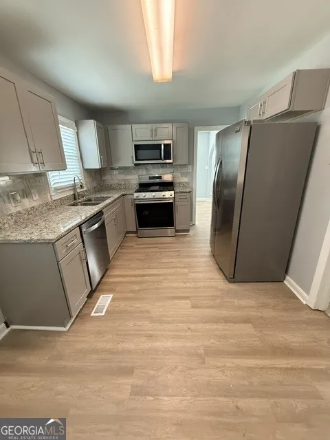 2005 Benson AVE SE Smyrna, GA 30080