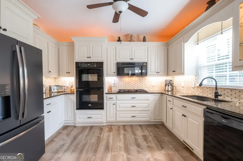 4967 Reed Field DR NE Oakwood, GA 30566