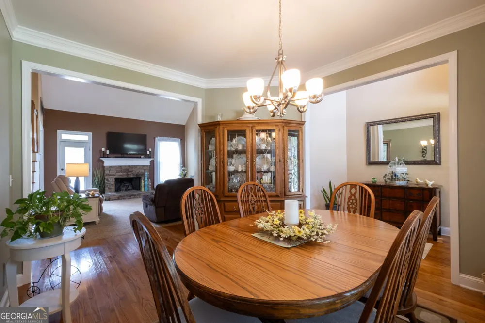 4967 Reed Field DR NE Oakwood, GA 30566