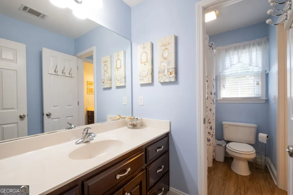 4967 Reed Field DR NE Oakwood, GA 30566
