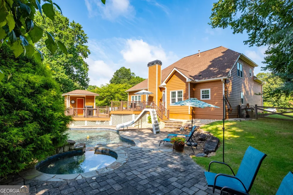 4967 Reed Field DR NE Oakwood, GA 30566