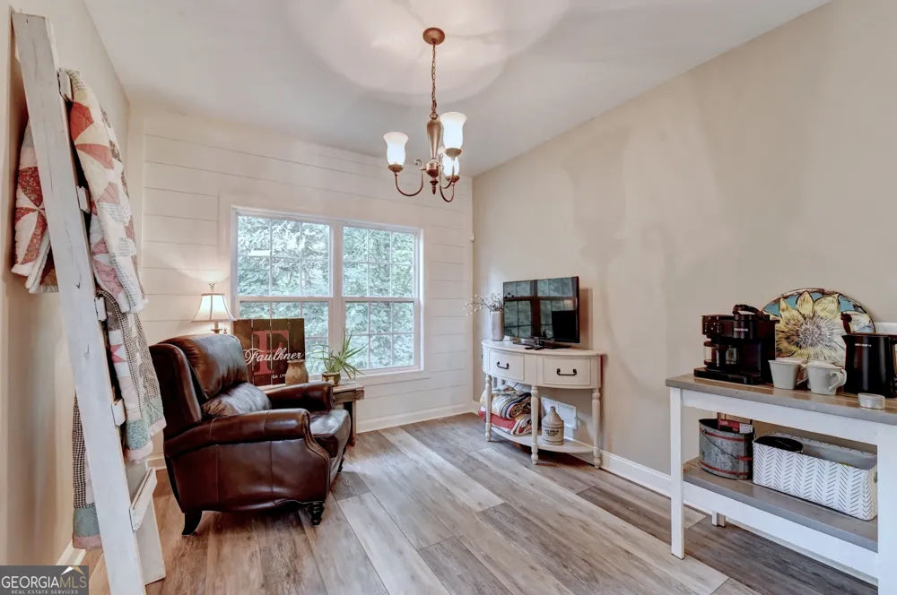 33 Highland RD N Dahlonega, GA 30533