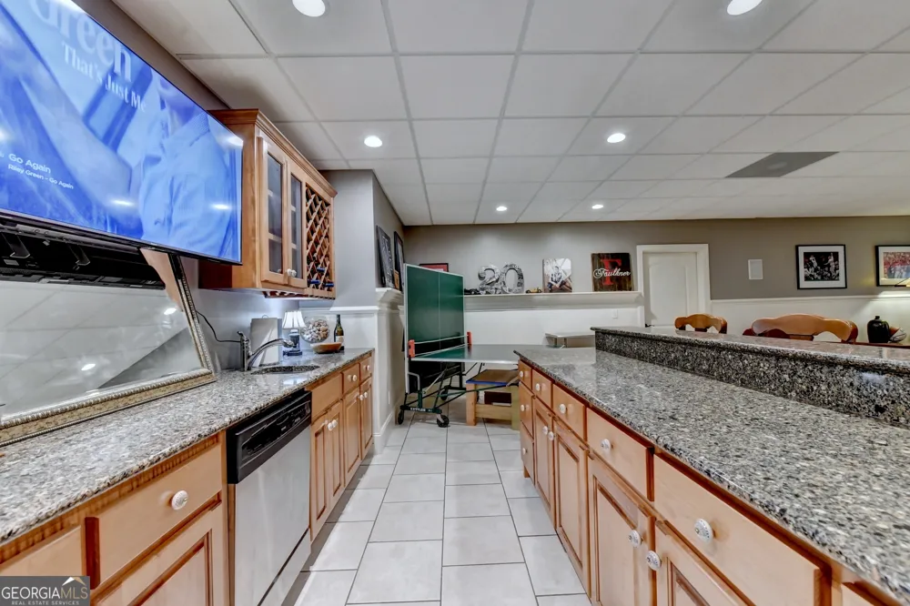 33 Highland RD N Dahlonega, GA 30533