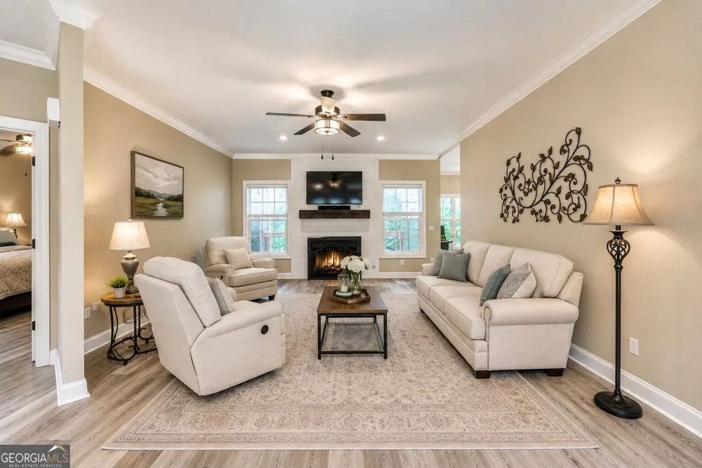 33 Highland RD N Dahlonega, GA 30533