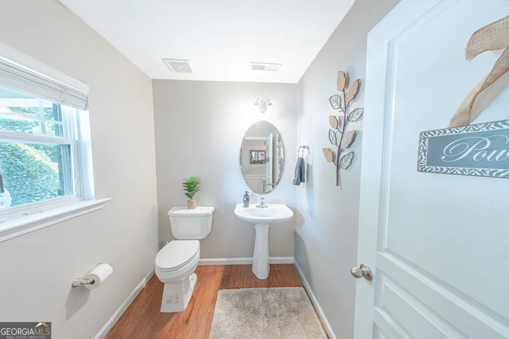 101 Oakview PSGE Canton, GA 30114