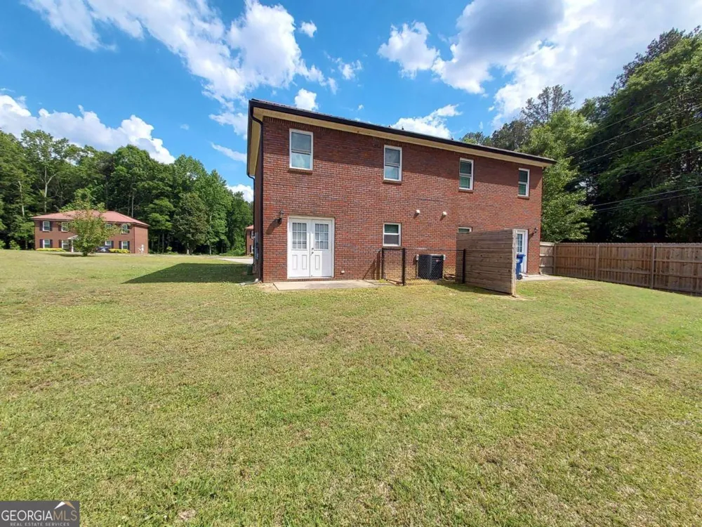 160 Second ST Winder, GA 30680